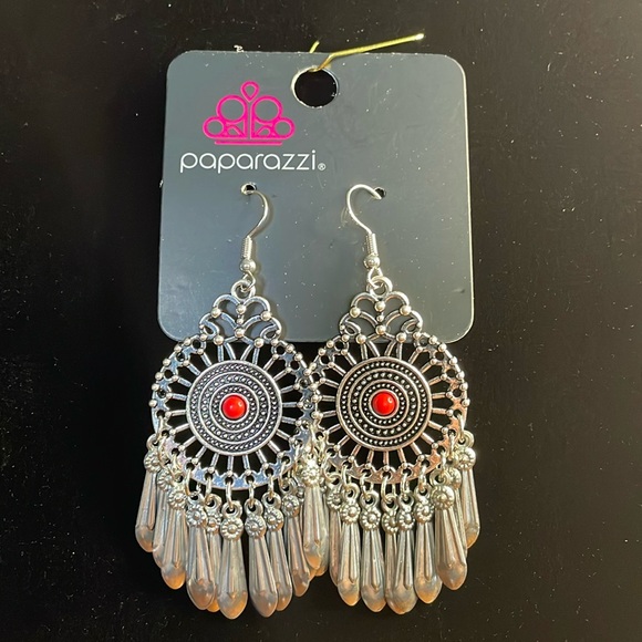paparazzi Jewelry - Paparazzi Dreamcatcher Earrings. NWT